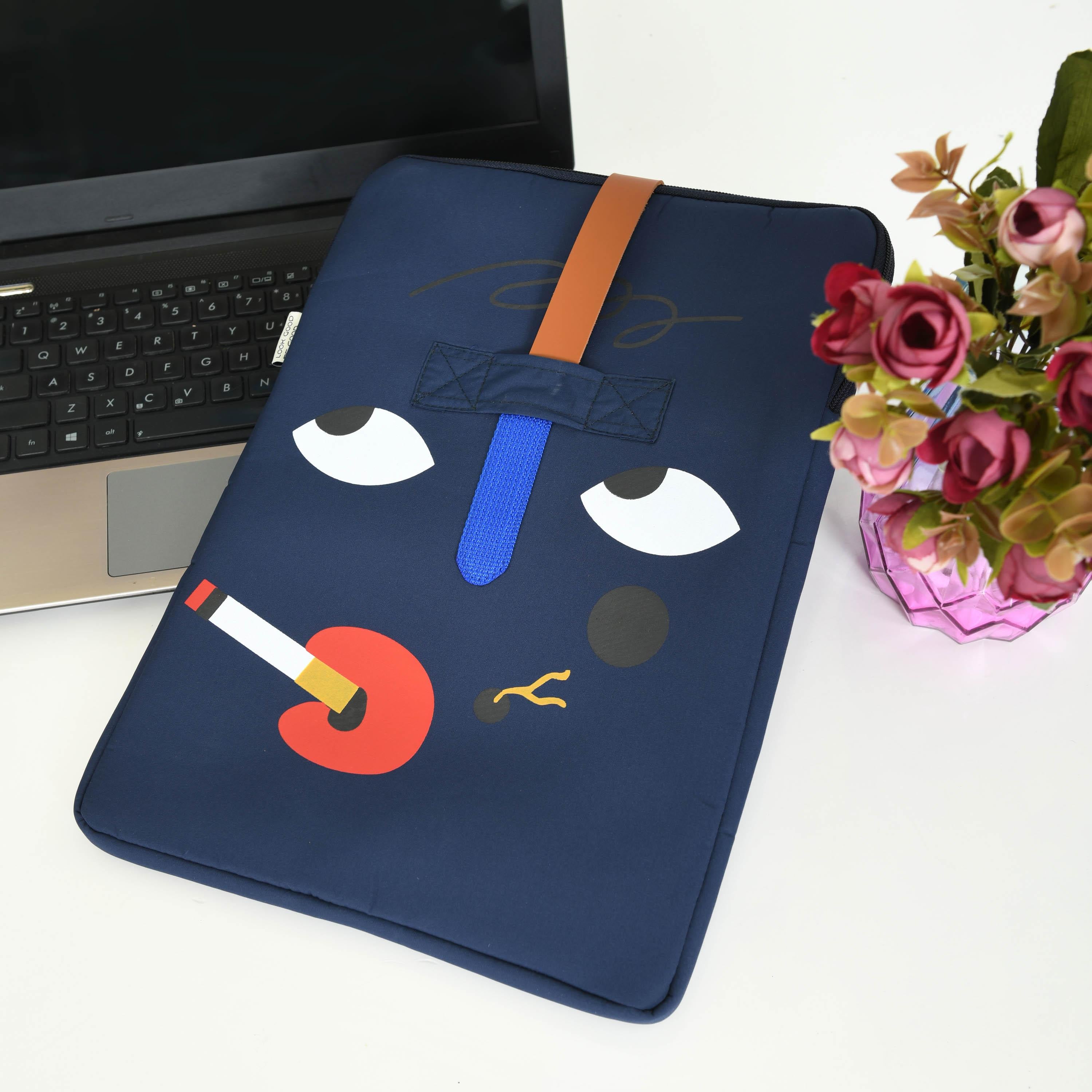 MATA LAPTOP SLEEVE