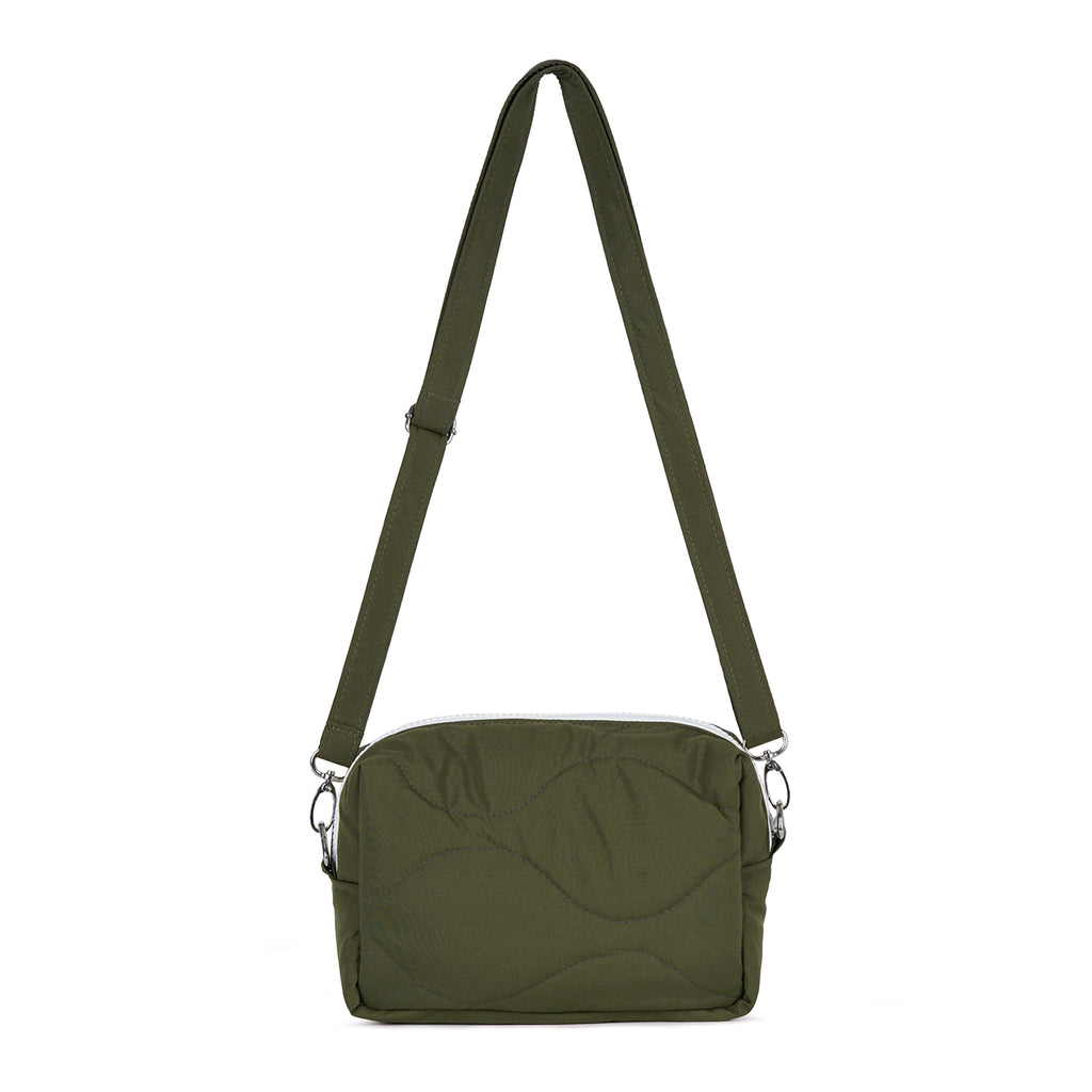 FLOWY POUCH